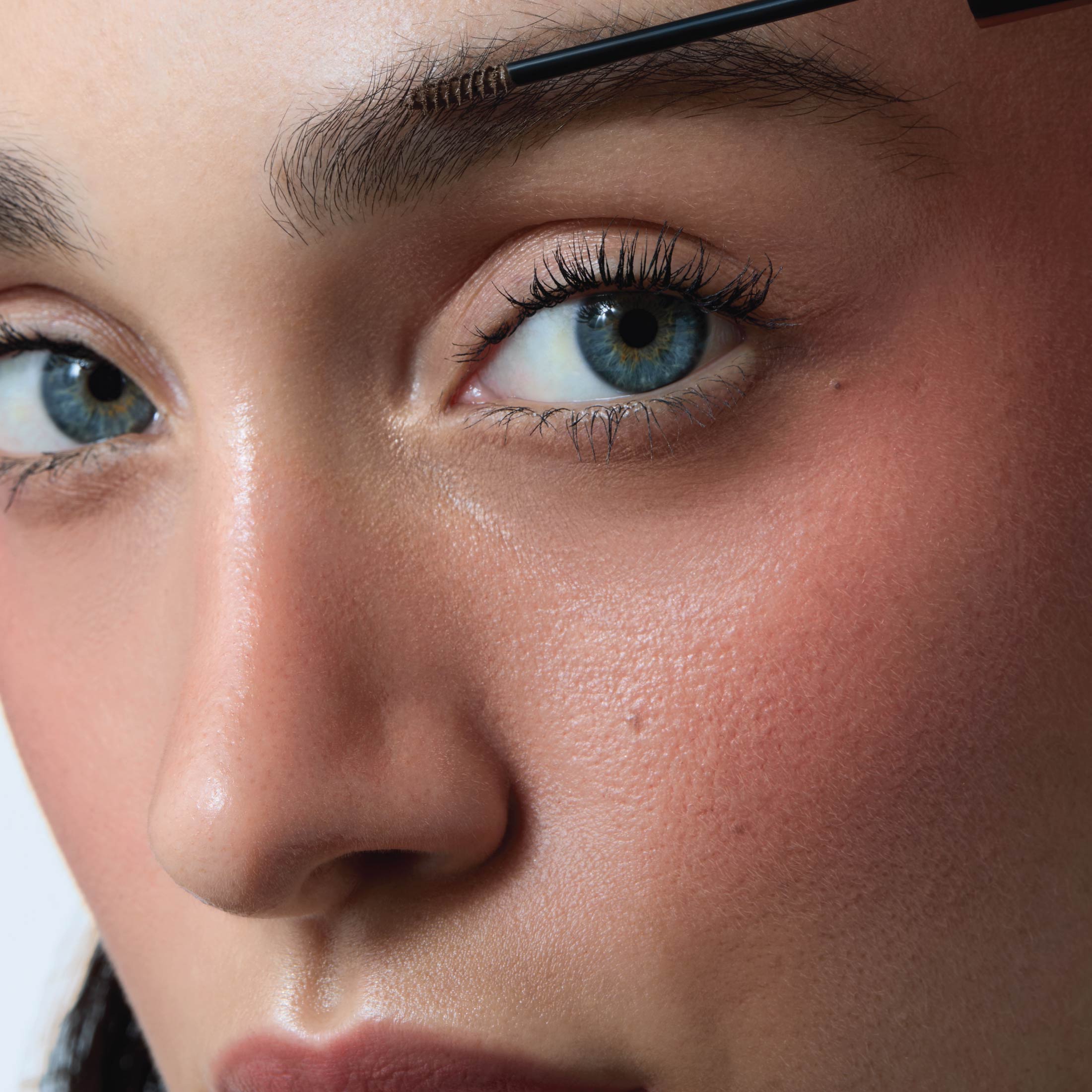Precision Brow Mascara – Nude by Nature US