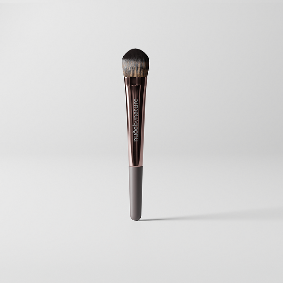 Liquid Foundation Brush 02 – Nude by Nature US
